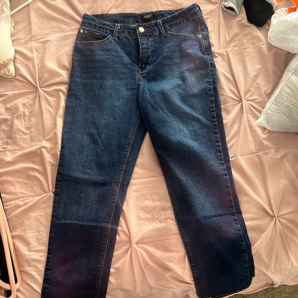 Dark wash skinny jeans